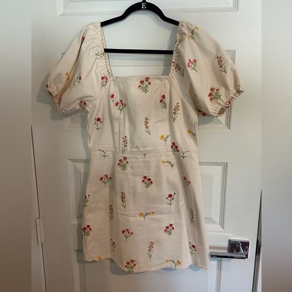 Denim Floral Embroidered Dress - Picture 4 of 6